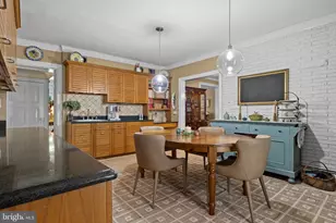 8 S Providence Rd, Wallingford, PA 19086 - Photo 18