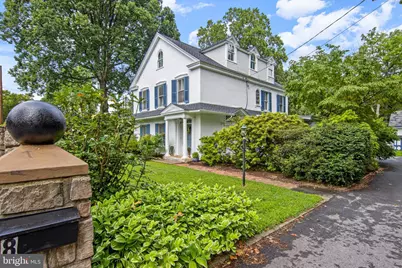 8 S Providence Road, Wallingford, PA 19086 - Photo 1