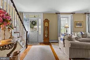 8 S Providence Rd, Wallingford, PA 19086 - Photo 4