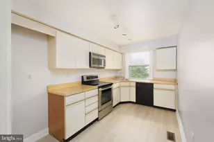 500 E Lancaster Ave, Wayne, PA 19087 - Photo 8