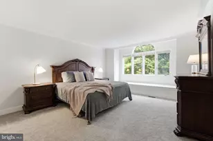 30 Greythorne Woods Cir, Wayne, PA 19087 - Photo 22