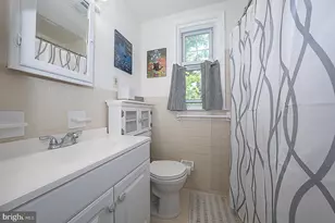 500 E Lancaster Ave, Wayne, PA 19087 - Photo 14