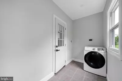 53 E Essex Avenue, Lansdowne, PA 19050 - Photo 16