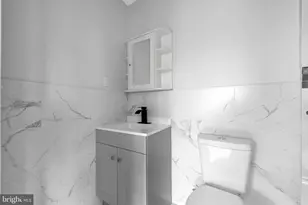 53 E Essex Ave, Lansdowne, PA 19050 - Photo 18