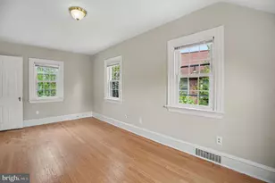 407 Beverly Blvd, Upper Darby, PA 19082 - Photo 6