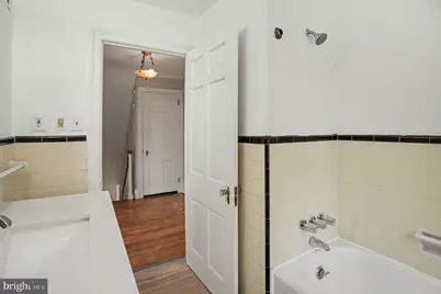 407 Beverly Boulevard, Upper Darby, PA 19082 - Photo 18