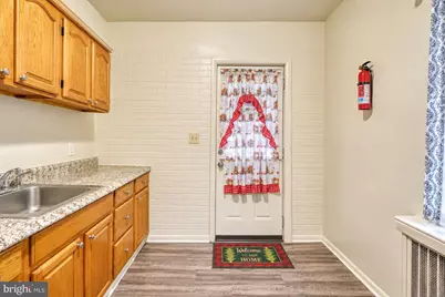 202 Greenway Avenue, Darby, PA 19023 - Photo 6