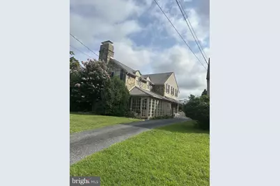 319 Wayne Avenue, Lansdowne, PA 19050 - Photo 2