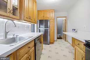 731 Eddystone Ave, Crum Lynne, PA 19022 - Photo 10