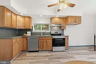 634 N Monroe St, Media, PA 19063 - Photo 14