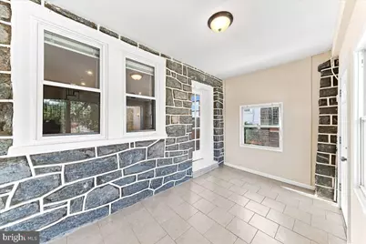 117 N Fairview Avenue, Upper Darby, PA 19082 - Photo 6
