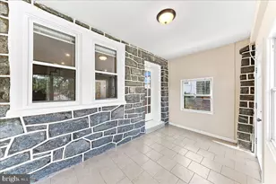 117 N Fairview Ave, Upper Darby, PA 19082 - Photo 6