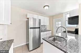 117 N Fairview Ave, Upper Darby, PA 19082 - Photo 18