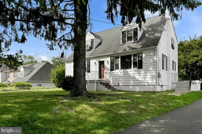 4101 Naamans Creek Road, Upper Chichester, PA 19061 - Photo 6