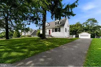 4101 Naamans Creek Road, Upper Chichester, PA 19061 - Photo 2