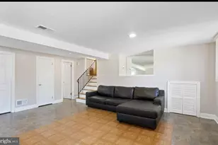 631 S Central Blvd, Broomall, PA 19008 - Photo 8