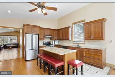 631 S Central Boulevard, Broomall, PA 19008 - Photo 2