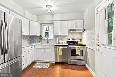 708 Girard Avenue, Collingdale, PA 19023 - Photo 4