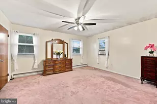 708 Girard Ave, Collingdale, PA 19023 - Photo 6