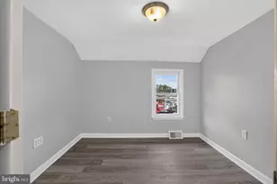 3700 W 9th St, Marcus Hook, PA 19061 - Photo 14