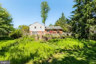 1390 Paxon Pl, Media, PA 19063 - Photo 32