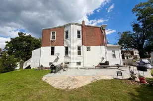 32 S 12th St, Darby, PA 19023 - Photo 6