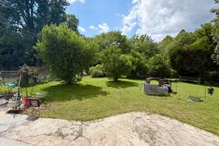 32 S 12th St, Darby, PA 19023 - Photo 10