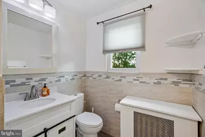 525 Harper Avenue #UNIT B, Drexel Hill, PA 19026 - Photo 12