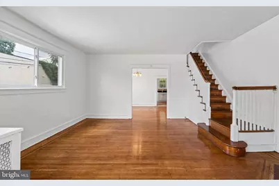 15 S Wycombe Avenue, Lansdowne, PA 19050 - Photo 6