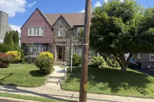915 Turner Ave, Drexel Hill, PA 19026 - Photo 2