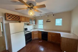 140 N Llanwellyn Ave, Glenolden, PA 19036 - Photo 4