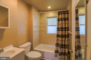551 Jansen Ave, Essington, PA 19029 - Photo 16