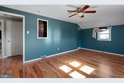 2338 Poe Road, Secane, PA 19018 - Photo 16