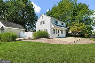 2338 Poe Rd, Secane, PA 19018 - Photo 24