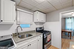 2338 Poe Rd, Secane, PA 19018 - Photo 8