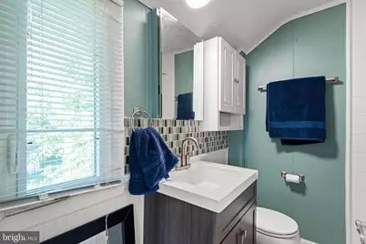 2338 Poe Road, Secane, PA 19018 - Photo 18
