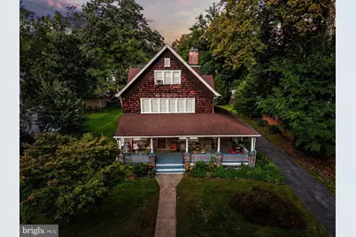 239 Kenyon Avenue, Swarthmore, PA 19081 - Photo 2