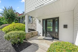 474 Doe Run Ln, Springfield, PA 19064 - Photo 2