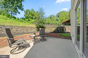474 Doe Run Ln, Springfield, PA 19064 - Photo 16