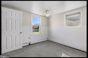 6 Convent Rd, Aston, PA 19014 - Photo 16