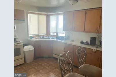 1019 Yates Avenue, Marcus Hook, PA 19061 - Photo 4