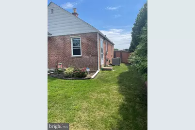 23 Fairview Road, Broomall, PA 19008 - Photo 2