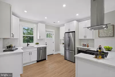 223 Penn Boulevard, East Lansdowne, PA 19050 - Photo 12