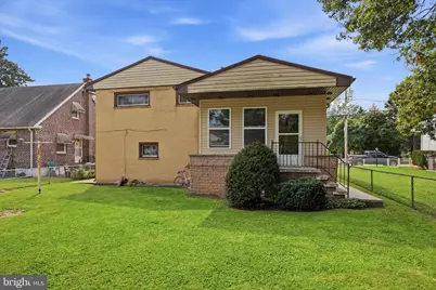 307 Seneca Street, Essington, PA 19029 - Photo 18