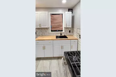 500 E 22nd Street #UNIT B, Chester, PA 19013 - Photo 6
