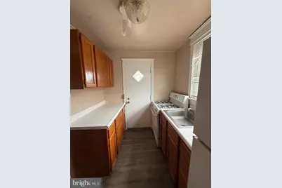 551 Timberlake Road, Upper Darby, PA 19082 - Photo 6