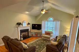 2102 Half Mile Post N, Garnet Valley, PA 19060 - Photo 14
