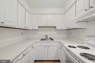 1944 Ridley Mill Ln, Woodlyn, PA 19094 - Photo 10
