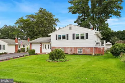 257 Hemlock Lane, Springfield, PA 19064 - Photo 2