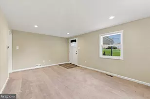 1815 W Dutton Mill Rd, Aston, PA 19014 - Photo 4
